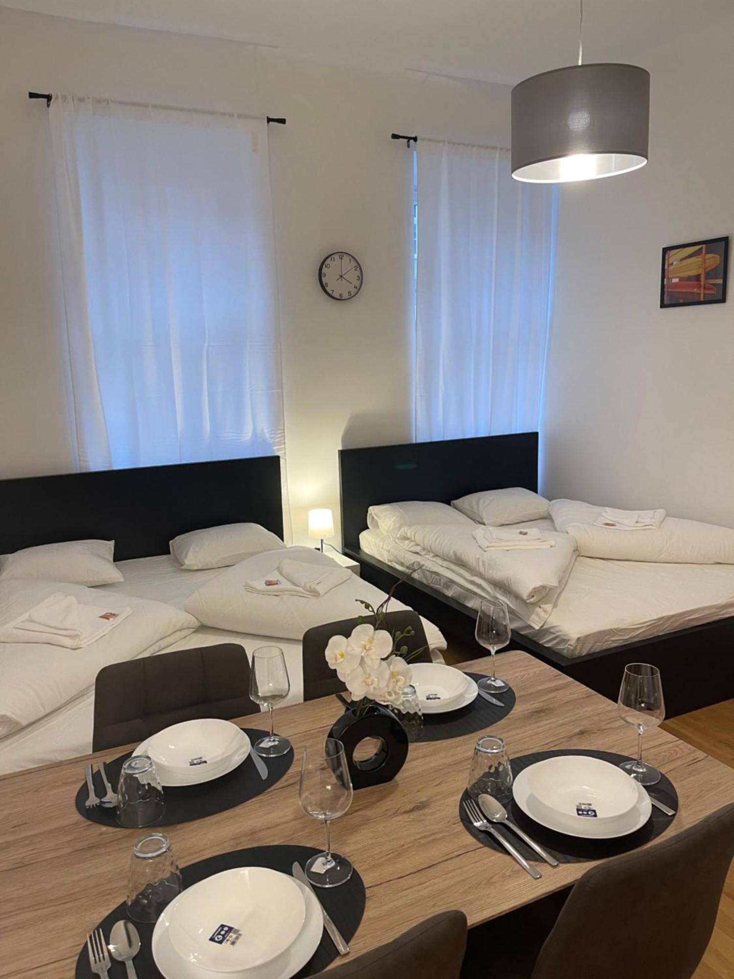 Cozy-5-Person Apartment In Vienna 5 외부 사진